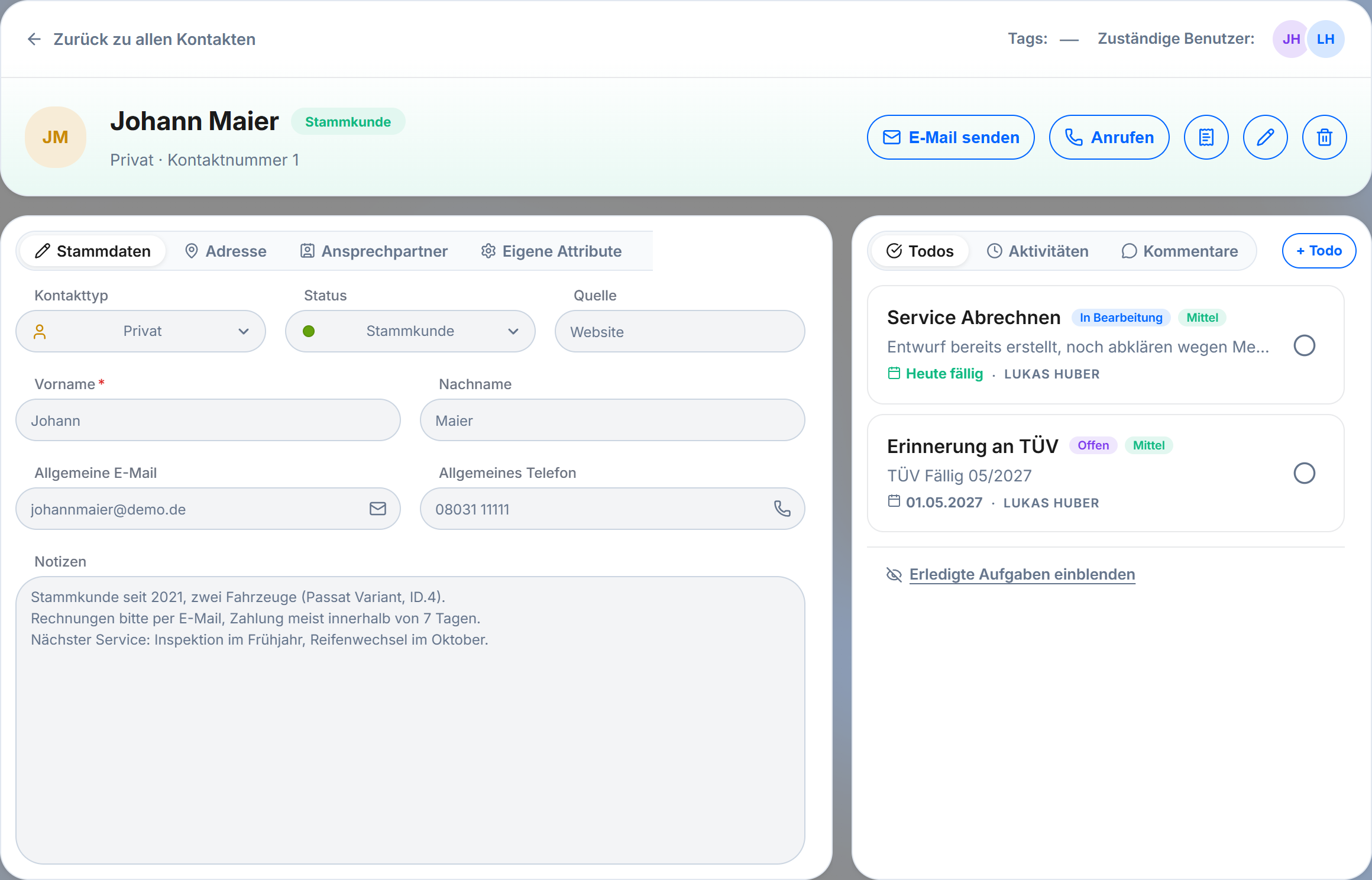 Kundenprofil im LUKIVA CRM mit Stammdaten, Schaltflächen für E-Mail und Anruf sowie den Todos des Kunden